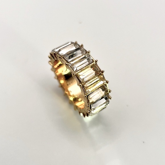 Anthropologie Bauble Bar White Night Alidia Ring - Picture 3 of 3